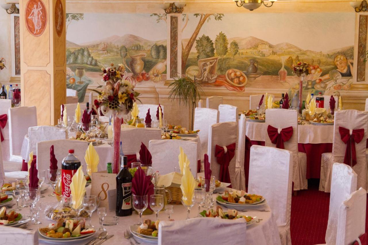Casa Traiana Hotel Gyulafehérvár Kültér fotó
